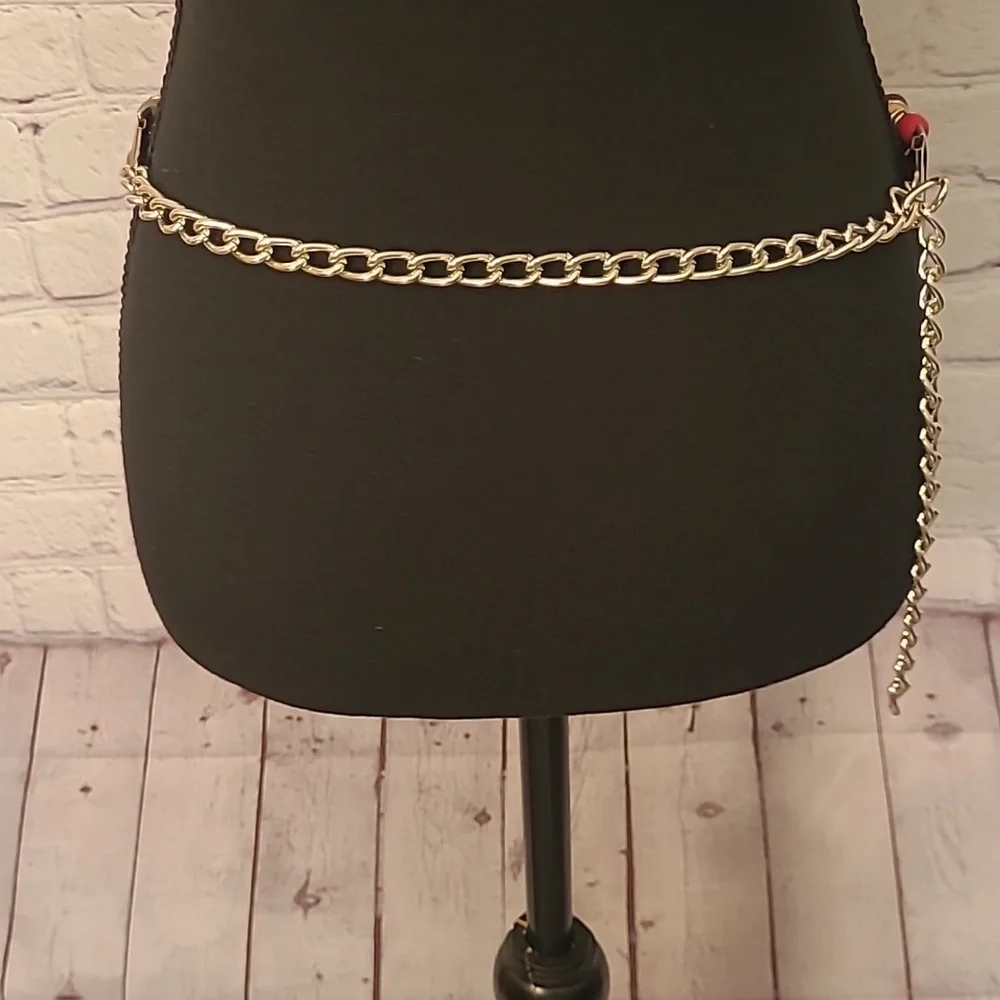 Multicolor Chain Belt Beaded Silver Medallion Artsy 80's Retro